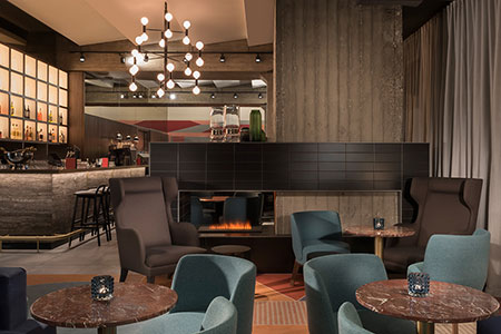Hotel Bar